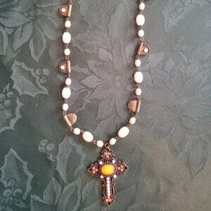 Stunning vintage Bijoux Terner rosary type necklace in amazing condition